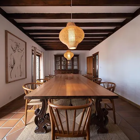 Villamare فيلة *