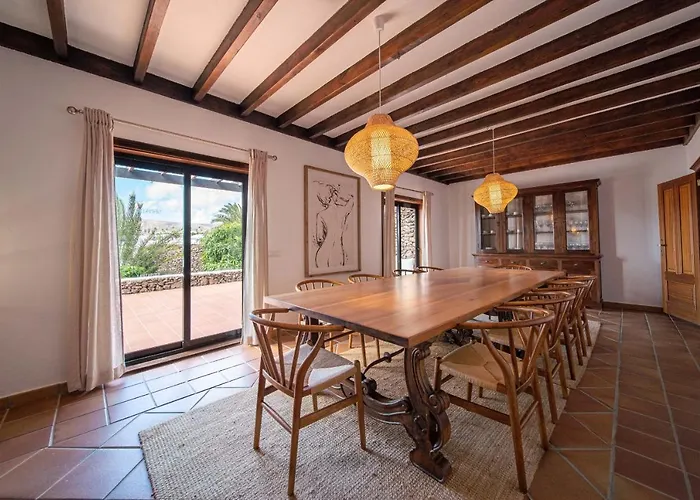 فيلة Villamare *